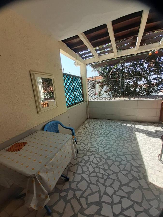 בודווה Apartment Sandra מראה חיצוני תמונה