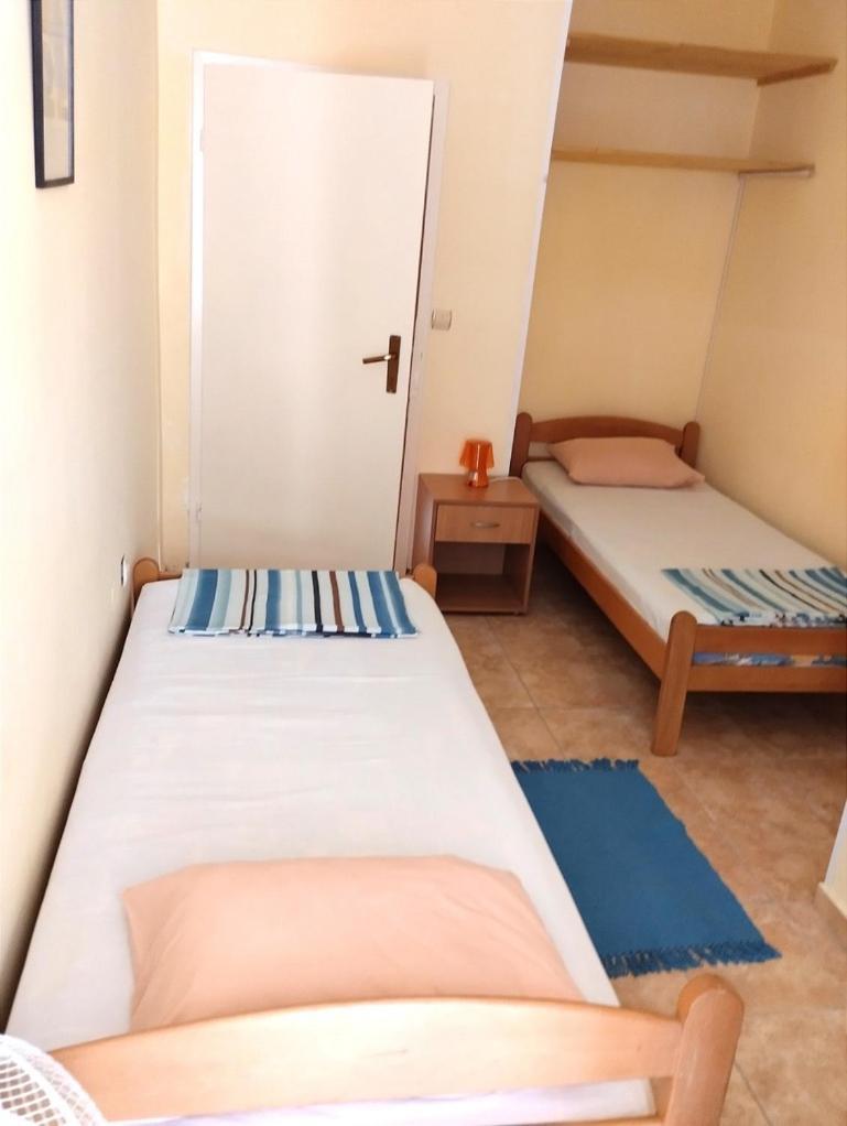 בודווה Apartment Sandra מראה חיצוני תמונה