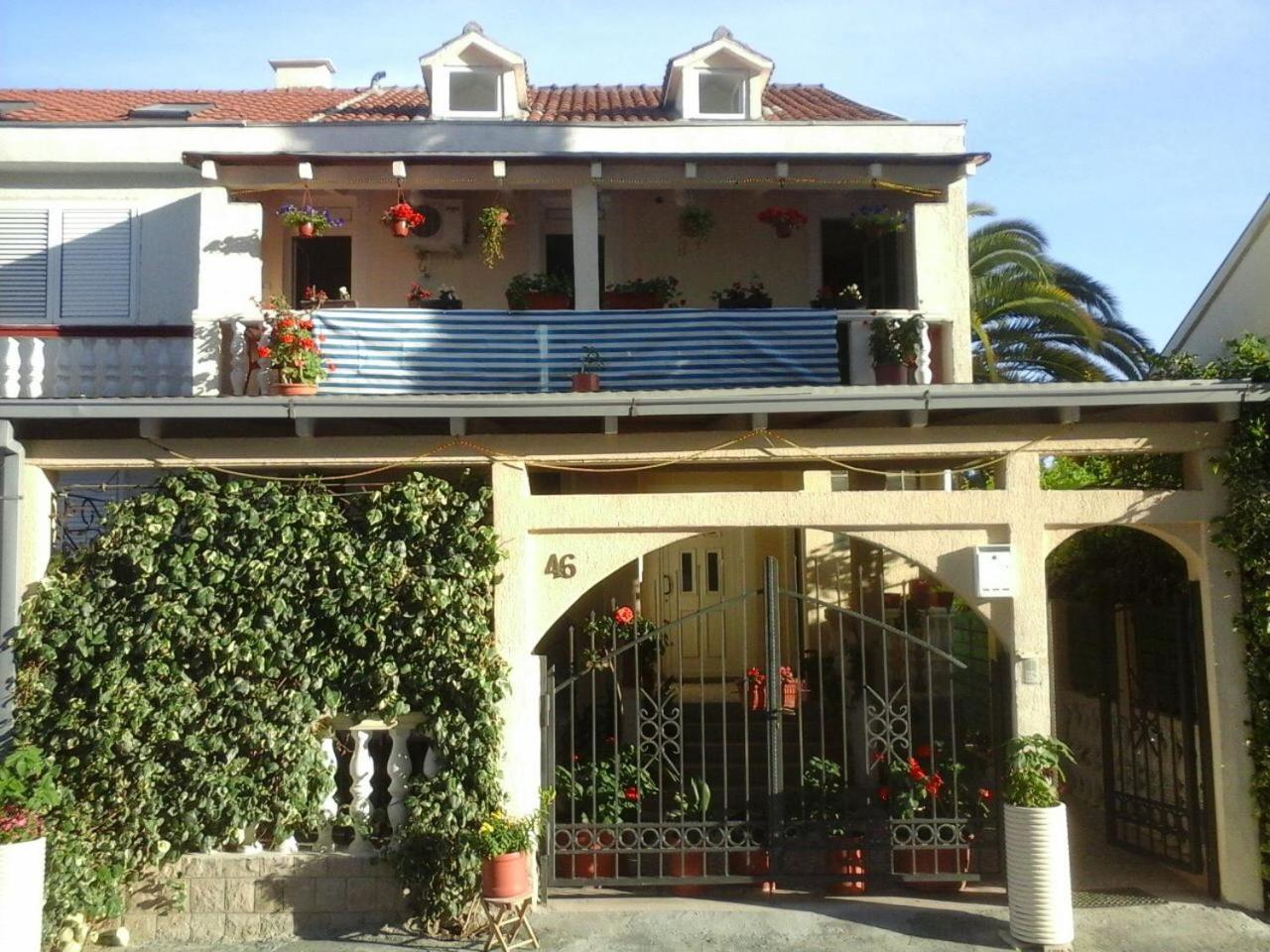 בודווה Apartment Sandra חדר תמונה