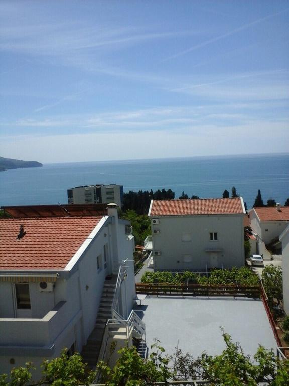 בודווה Apartment Sandra מראה חיצוני תמונה